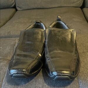 Stacy Adams Glossy Black Slip-On Loafers